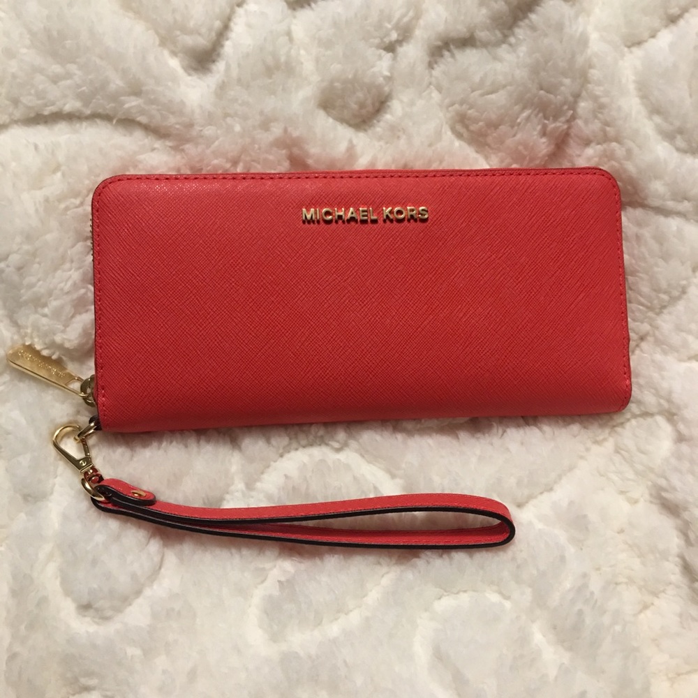 Michael Kors wallet